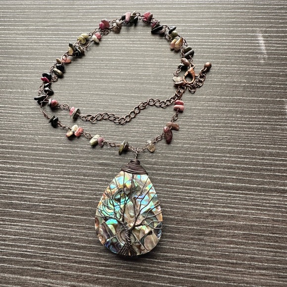 wire wrapped abalone necklace - Picture 5 of 10